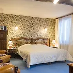 Sarrasine, Macon Est - Teritoria 3*