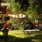 Отель Sarrasine, Macon Est - Teritoria 3*