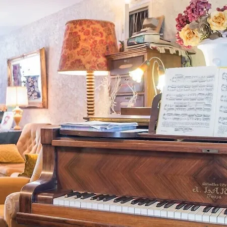 Sarrasine Hotel Replonges