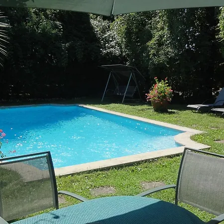Hotel Sarrasine Replonges