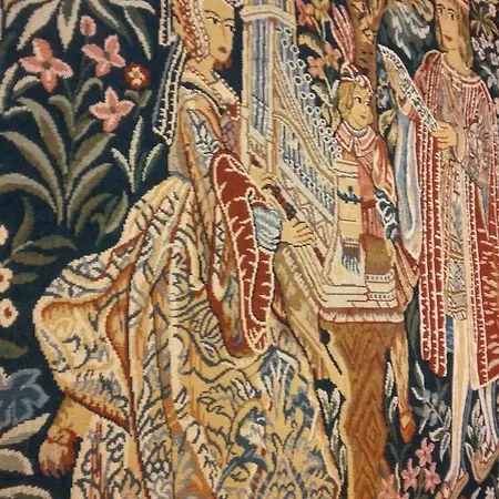 Sarrasine, Macon Est - Teritoria