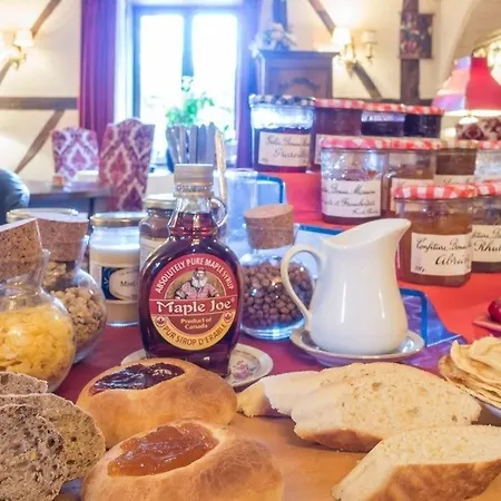 Sarrasine, Macon Est - Teritoria 3*