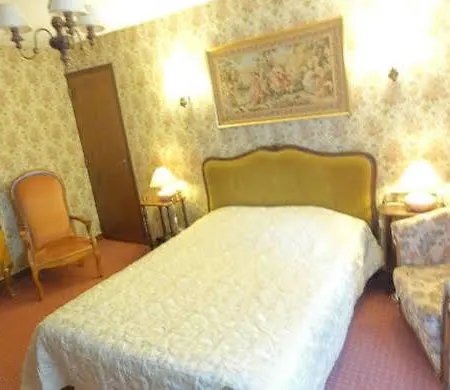 Sarrasine, Macon Est - Teritoria