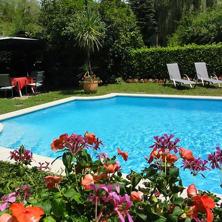 Hotel Sarrasine, Macon Est - Teritoria 3*