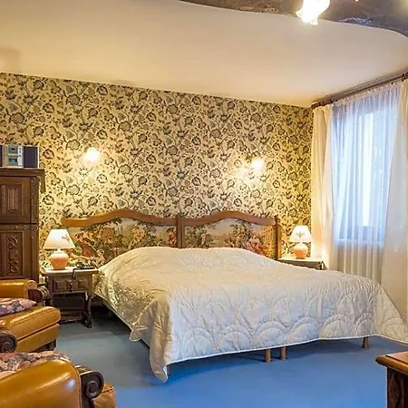 Sarrasine, Macon Est - Teritoria