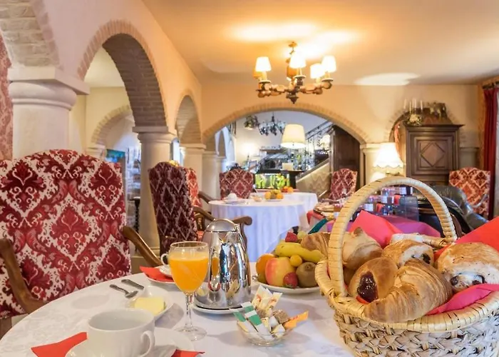 Sarrasine, Mâcon Est - Teritoria 3*